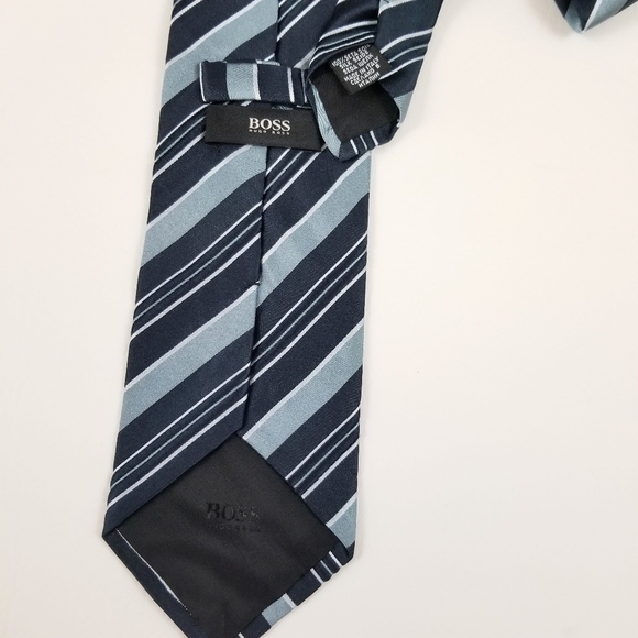 Boss Hugo Boss blue striped silk mens neck tie - Picture 5 of 6